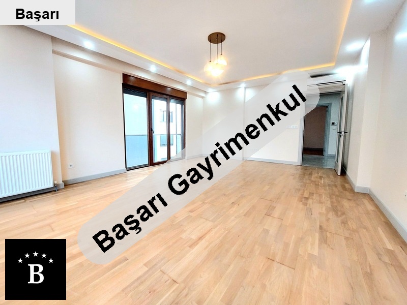 Başarı'dan  sahil tarafında 135m2 parka sahile 5 dakika mesafede