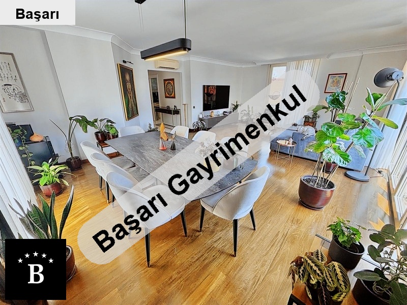 Başarı'dan   sahi̇lde presti̇jli̇ bi̇nada katta tek 4+1