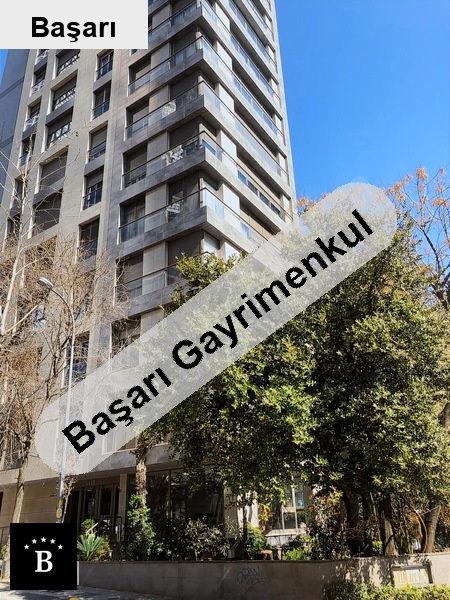Başarı'dan çi̇ftehavuzlarda 187m2 bağdat cad 3 bi̇na da katta tek