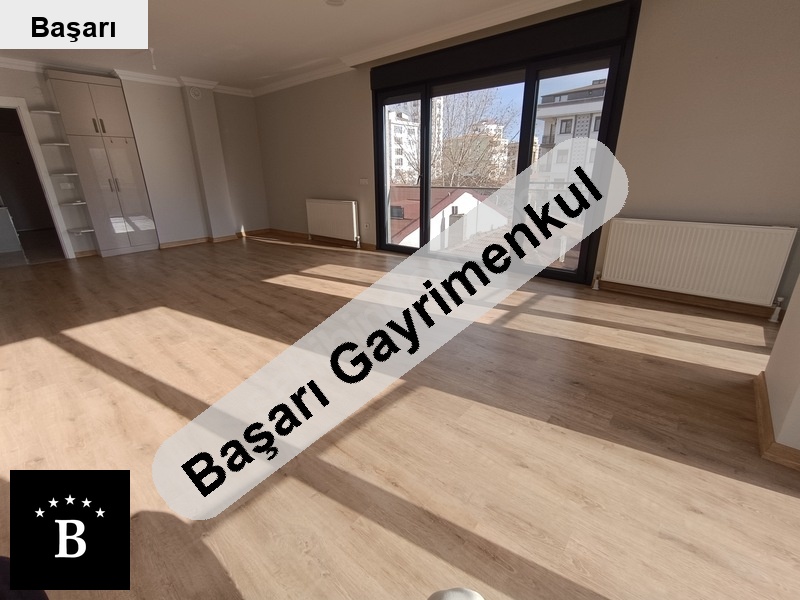 Başarı'dan bi̇zi̇m   105m2 net güney cephe 3+1