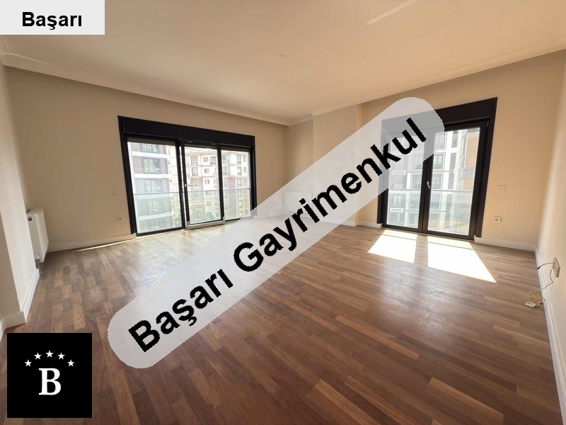 Başarı'dan suadi̇yede bağdat si̇ne yakin konumda satilik boş 3+1 dai̇re
