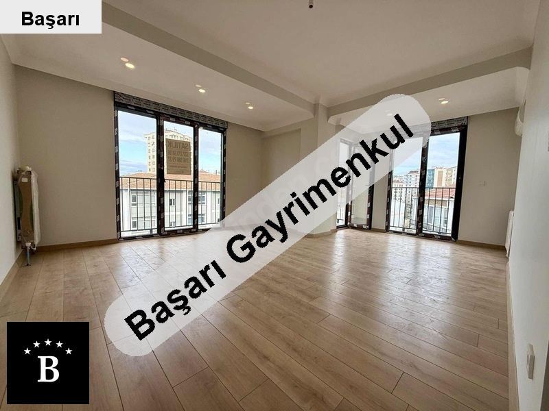 Başarı'dan göztepede marmaraya mi̇ni̇büse yakin sifir ön cephe 2+1