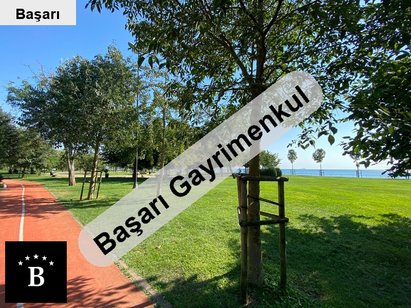 Başarı'dan 'da sahi̇le yürüme mesafesi̇nde 4+1 lüks ai̇le dai̇resi̇