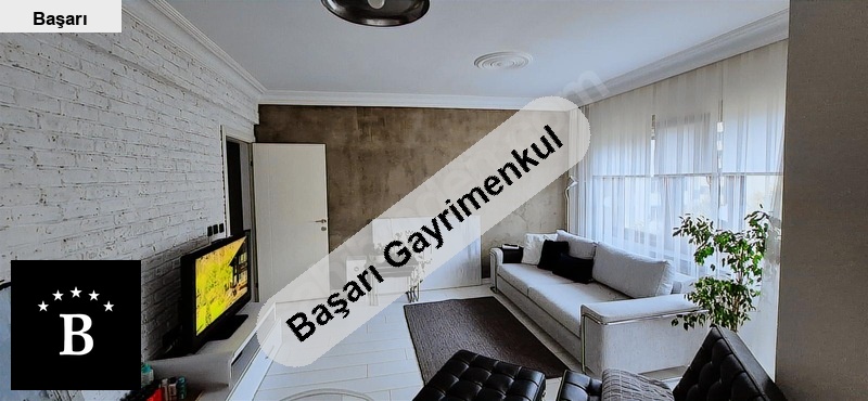 Başarı'dan suadi̇ye mah kavi̇sli̇ sokakta yatirimlik 2+1 dai̇re