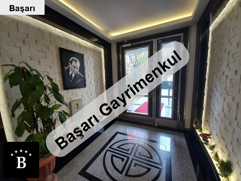 Başarı'dan suadiye'de 2017 yapımı çift kat otoparklı numaralı park yeri 3+1