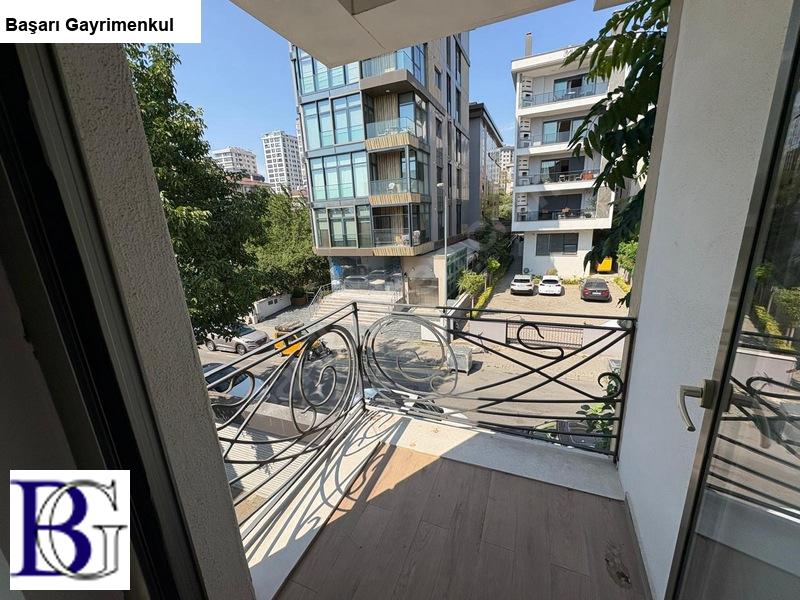 Başarı'dan çatalçeşme sahilde 2018 yapımı az katlı yalı parselinde denize 2.bina muhteşem konumda 125 m2 fırsat