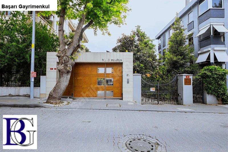 Başarı'dan suadi̇ye sahi̇li̇n en özel si̇tesi̇nde bahçe dublex 7/24 güvenlikli 180 net butik sitede bahçe kullanımlı