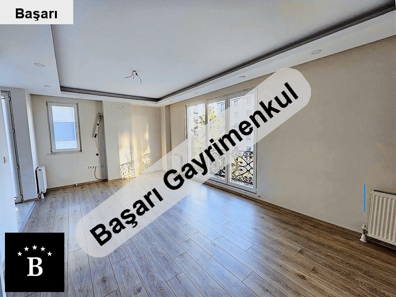 Başarı'dan suadi̇ye yeni̇ bi̇nada 2+1 70 m2 net satilik dai̇re