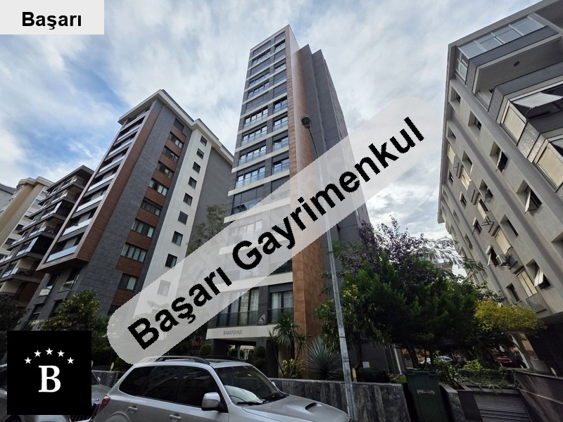 Başarı'dan kadi̇rağa sokak ara kat aydinlik boş (3+1)