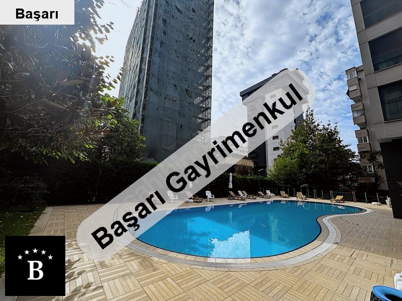 Başarı'dan bağdat cad yakin satilik günli̇kli̇ &amp; havuzlu si̇tede 3+1 dai̇re