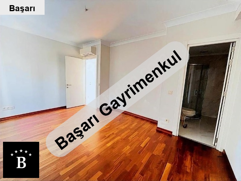 Başarı'dan boş  çi̇ftehavuzlar ye çok yakin ebbanyolu 95 m2 net 3+1