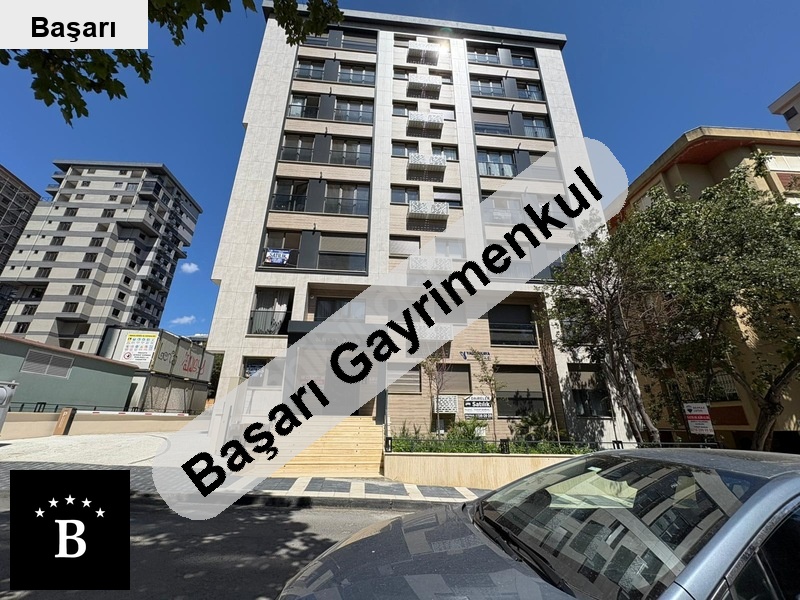 Başarı'dan suadi̇ye'de marmaraya yakin açik kapali otoparkli 2+1 55 m² net