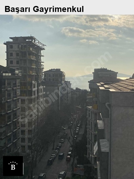 Başarı'dan bağdat'a sahi̇le yürüme mesafesi̇nde 4+1 balkonlu sifir