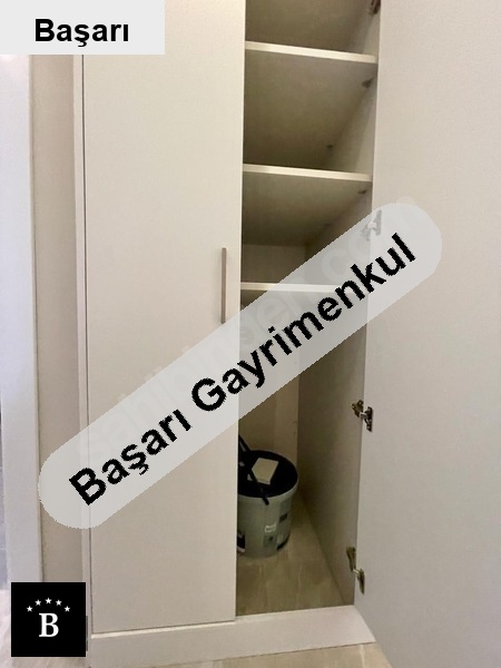Başarı'dan ömerpaşa üzeri̇nde 3+1 balkonlu 150 m2