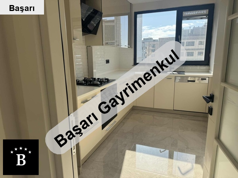 Başarı'dan tütüncü mehmet efendi̇de  balkonlu 2+1