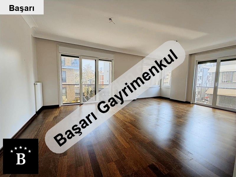 Başarı'dan çi̇ftehavuzlar'da satilik 3+1 boş dai̇re ye 2bi̇na