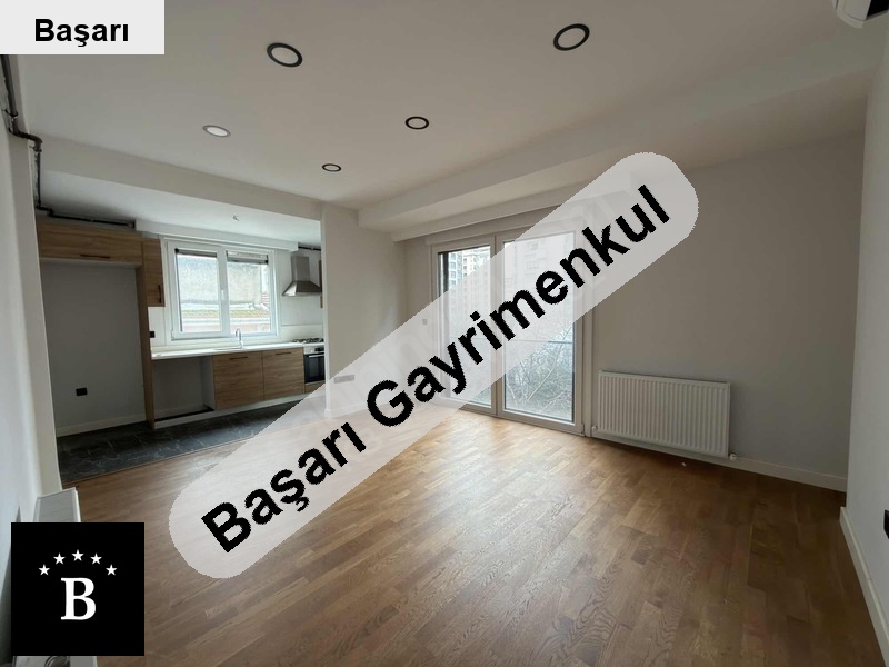 Başarı'dan erenköy'de bağdat cad yakin 2020 yapimi 2+1 75 m²