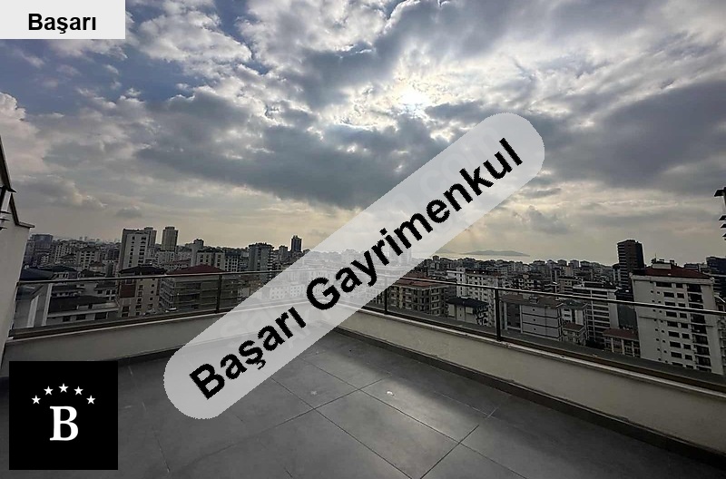 Başarı'dan göztepede kapanmaz adalar   240 m2 sifir dublex