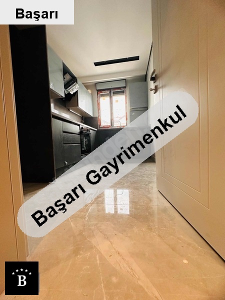 Başarı'dan erenköyde prestijli yeni bina135m2 3+1 balkonlu arakat satılık
