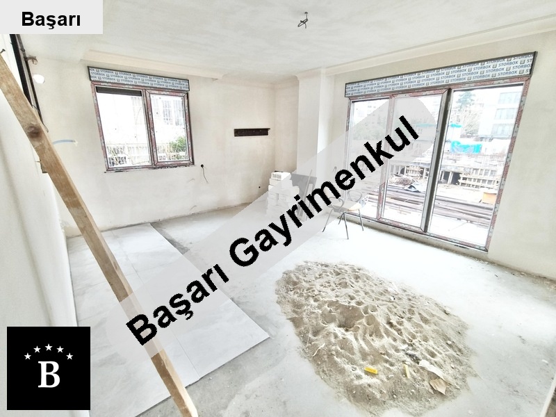 Başarı'dan yatirimlik kelepir kadik&ouml;y g&ouml;ztepe sıfır marmaray yakın balkonlu