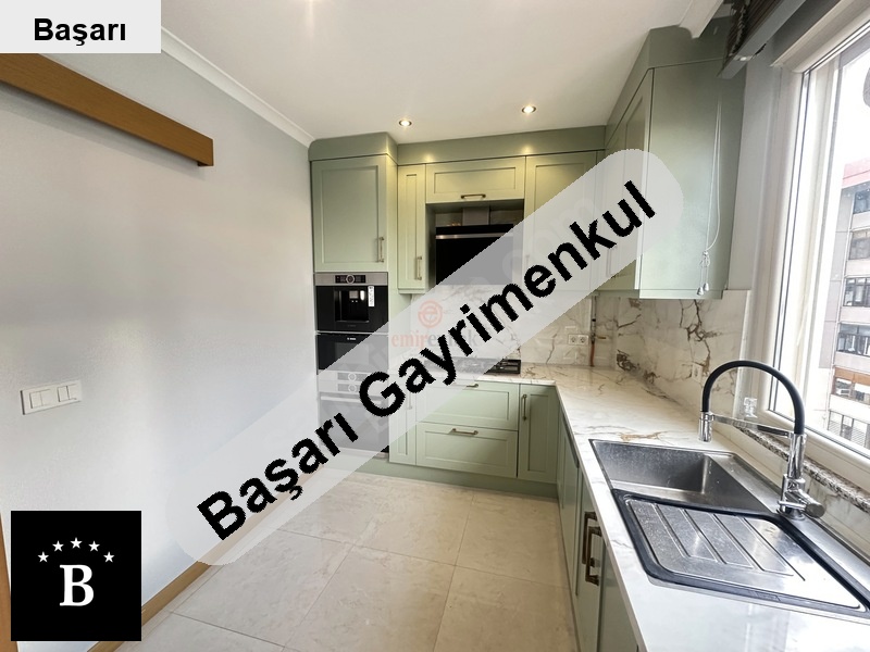 Başarı'dan  satilik göztepe'de  emsalsi̇z 275 m2 dubleks