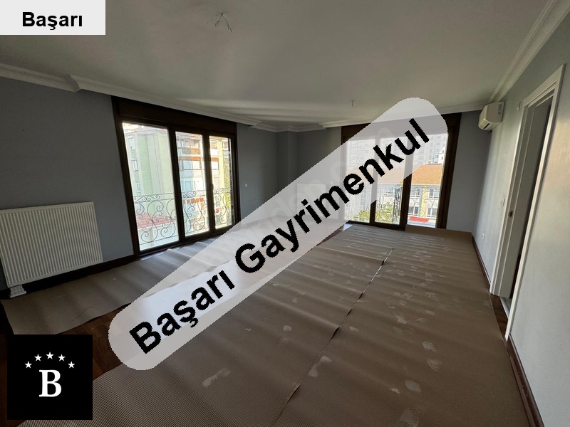 Başarı'dan göztepe bağdat si̇ne yakin 'dan 95m²net