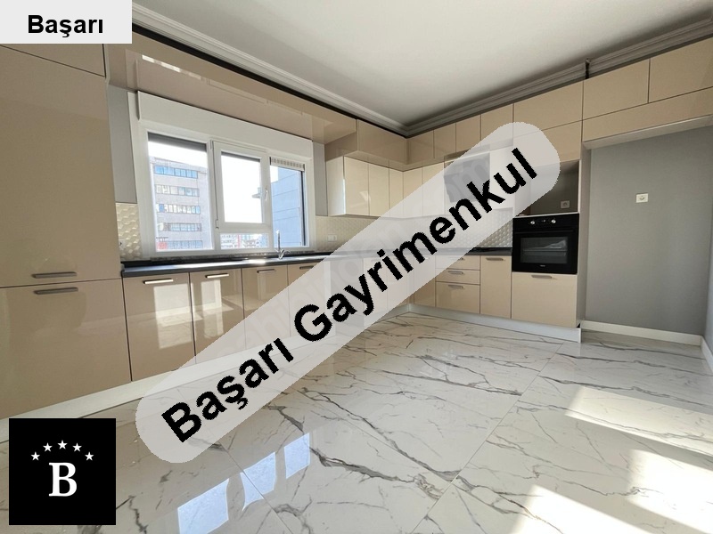 Başarı'dan ethemefendi sin'de bağdata yakın sıfır teraslı balkonlu 4+2