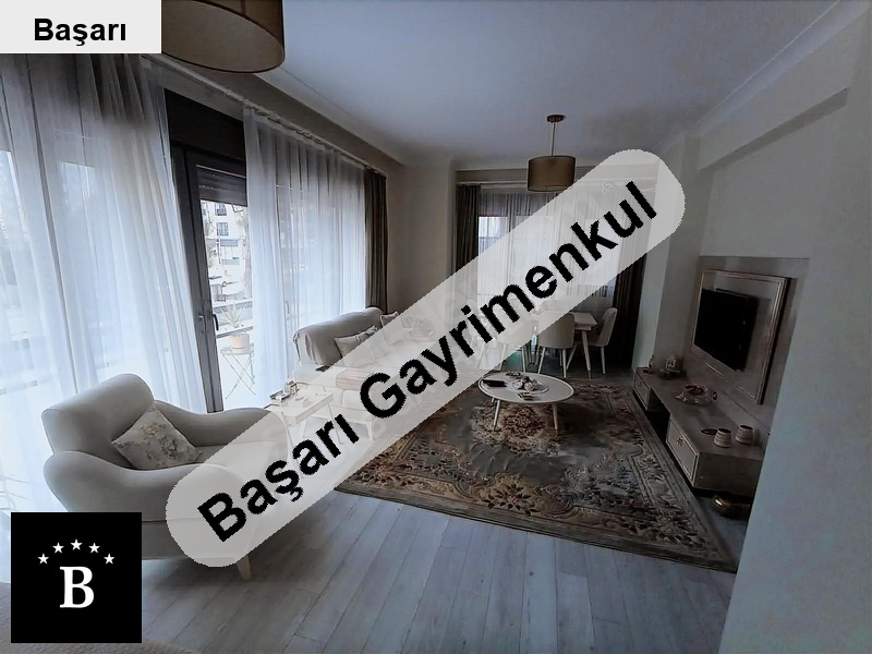 Başarı'dan mi̇ni̇büs cad önü terasli balkonlu 3+1 i̇skanli 135m2